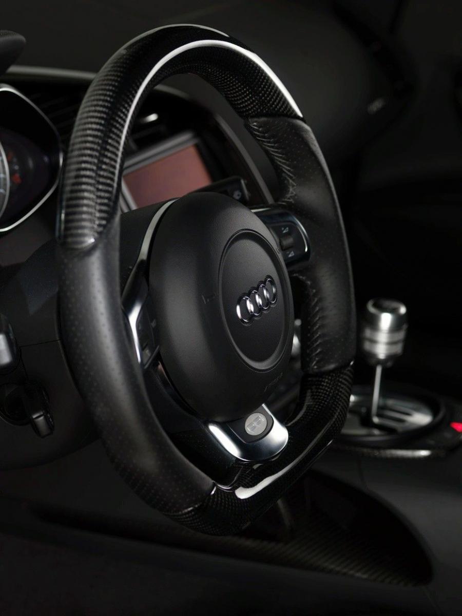 Детали интерьера Audi R8 Razor by PPI Automotive 2008 года  (фото 34 из 37)